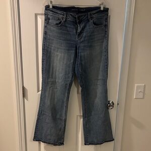 American Eagle boyfriend jeans